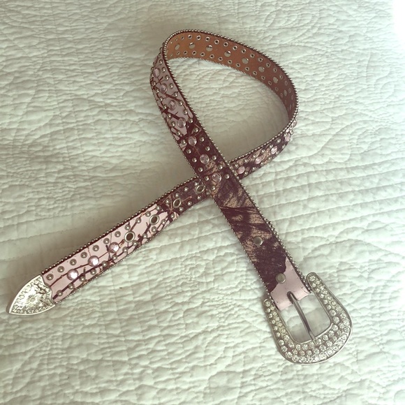 Nocona Other - Nocona Girls Camo 24 Pink Belt